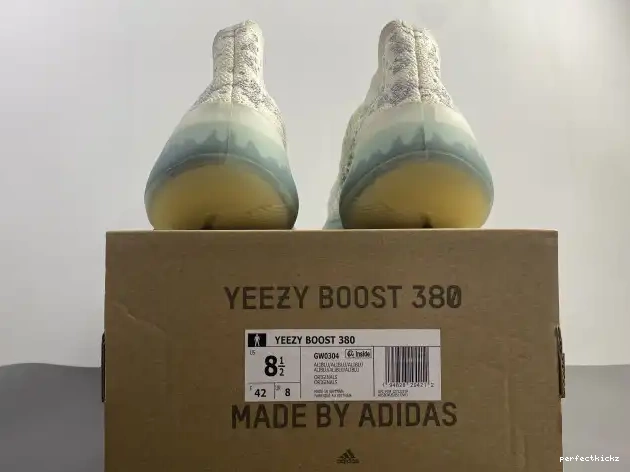 380 Boost Blue Alien Yeezy GW0304 Adidas 0503